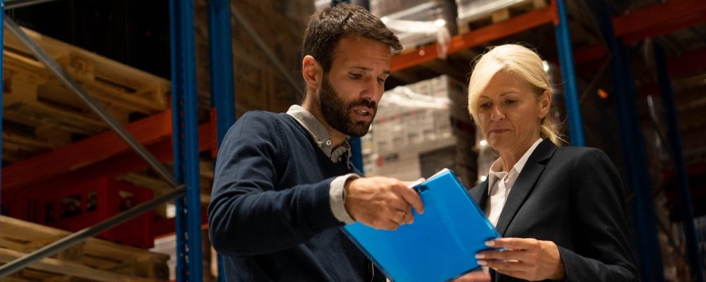 manager-and-supervisor-in-warehouse-2024-12-05-18-45-51-utc (1) manager-and-supervisor-in-warehouse-2024-12-05-18-45-51-utc (1)